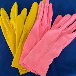 Vintage (1960) Vibrant Pink and Yellow Gloves